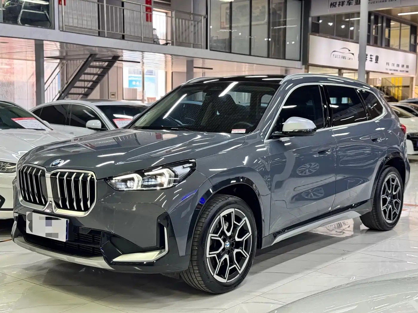 BMW X1 2023 sDrive25Li X Design Package фото 4