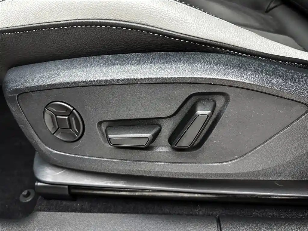 Audi Q3 2023 35 TFSI Fashion Dynamic (1.4T) фото 17