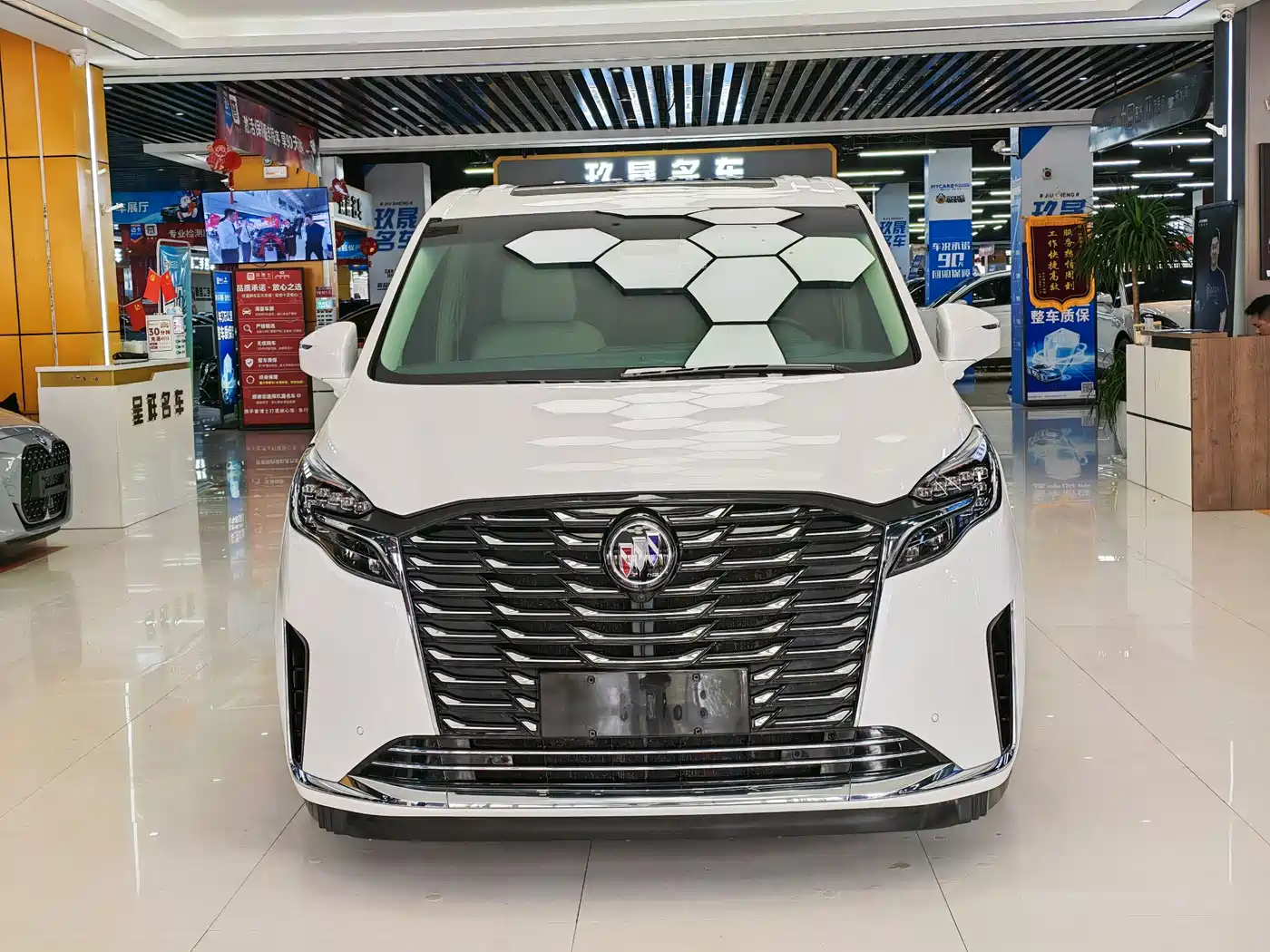 BUICK GL8