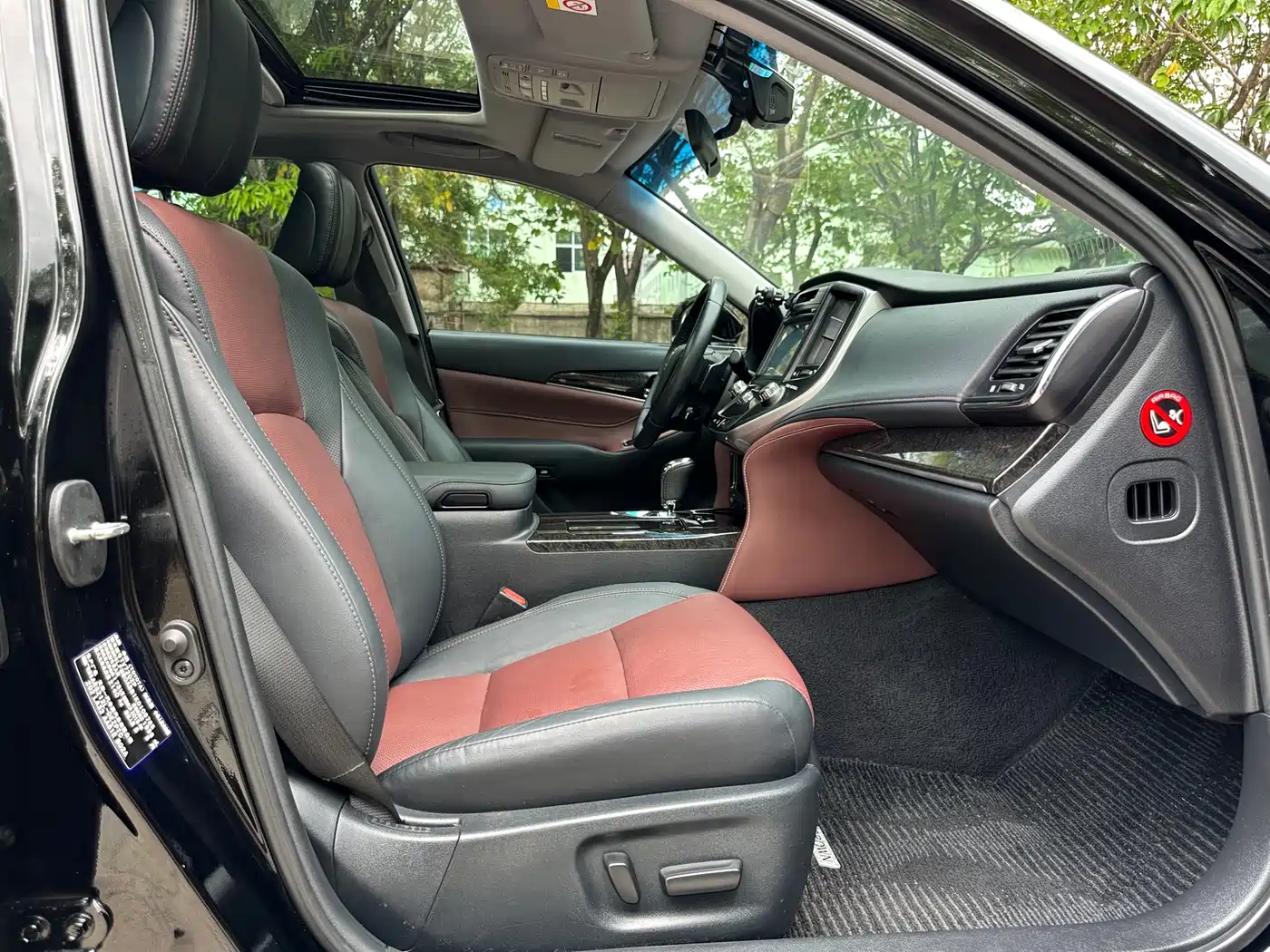 Toyota Crown 2018 2.0T Sport Edition фото 6