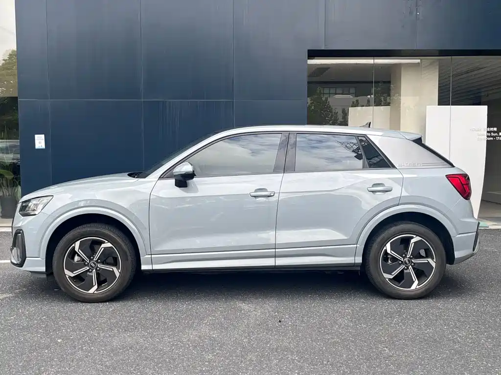 Audi Q2L e-tron 2022 2022 Q2L e-tron Pure Electric Intelligent