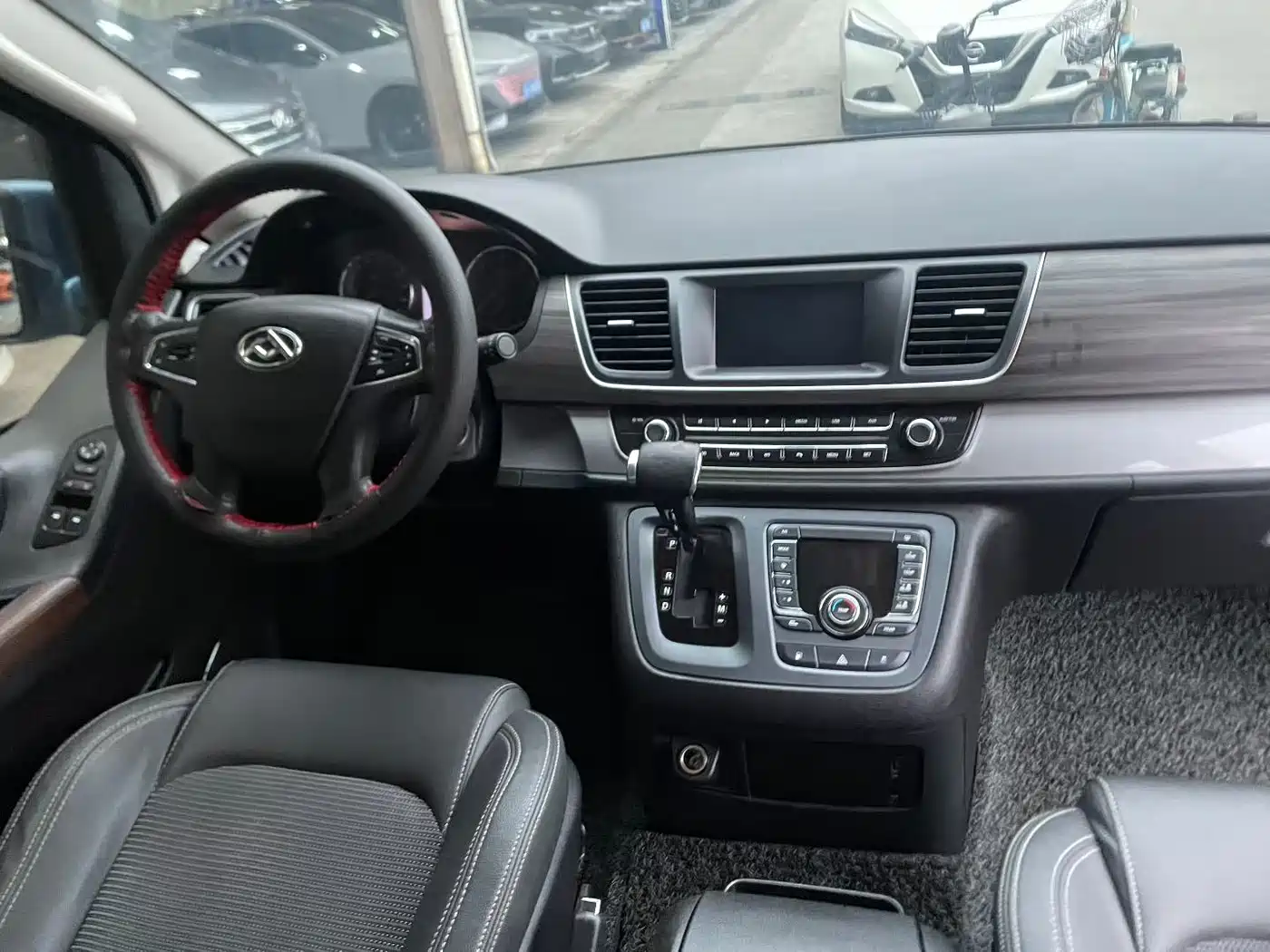 SAIC MAXUS CHASE G10