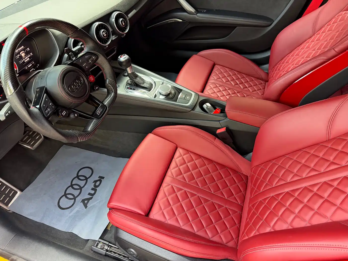 Audi TT 2015 TT Coupe 45 TFSI quattro фото 14