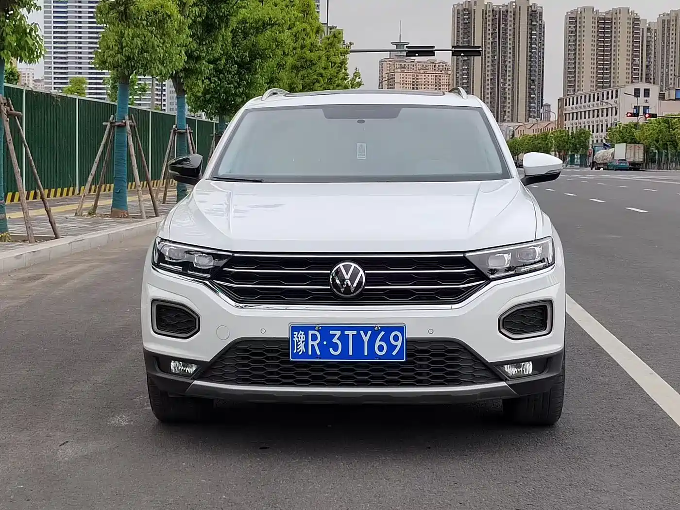 Volkswagen T-ROC 2022 280TSI DSG 2WD Comfort PLUS фото 2