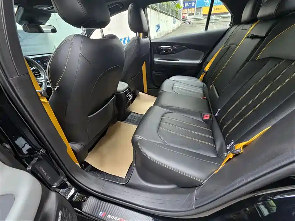 GAC Trumpchi Trumpchi Emkoo 2021 270T DCT J15 Edition фото 6