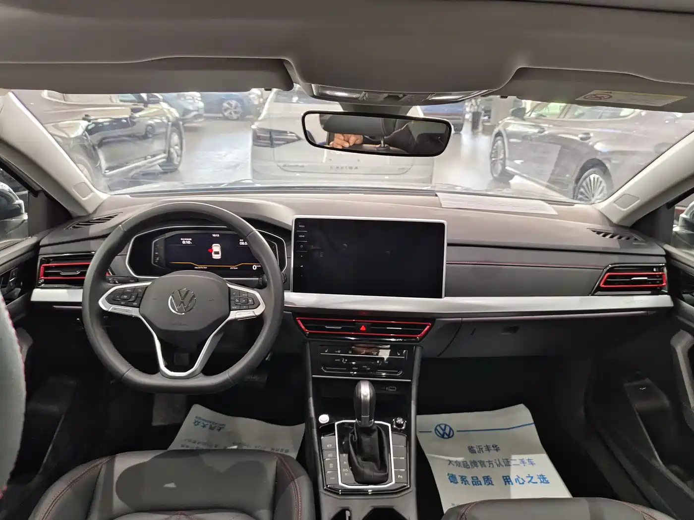 Volkswagen Lavida 2024 Model 300TSI DSG Starlight Leading Edition фото 5