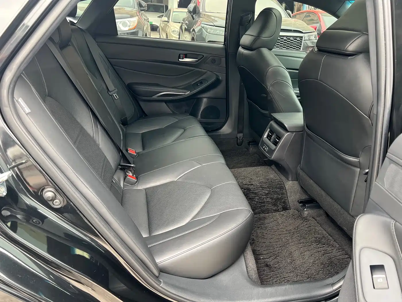 Toyota Avalon 2019 2.0L Luxury Edition (China VI) фото 25