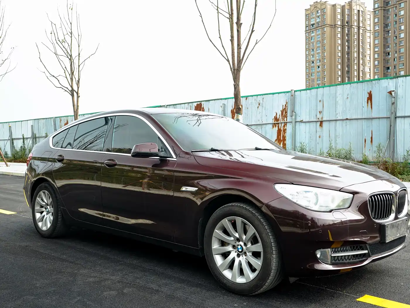 BMW 5 Series GT 2011 535i Elegance фото 3