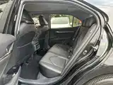 Фото 9 - Toyota Camry