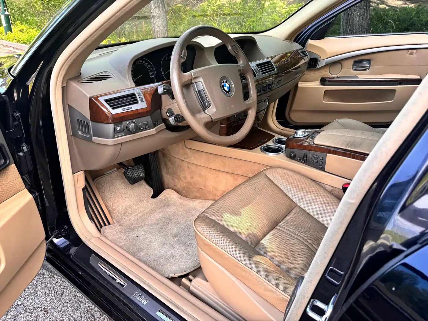 BMW 7 Series 2002