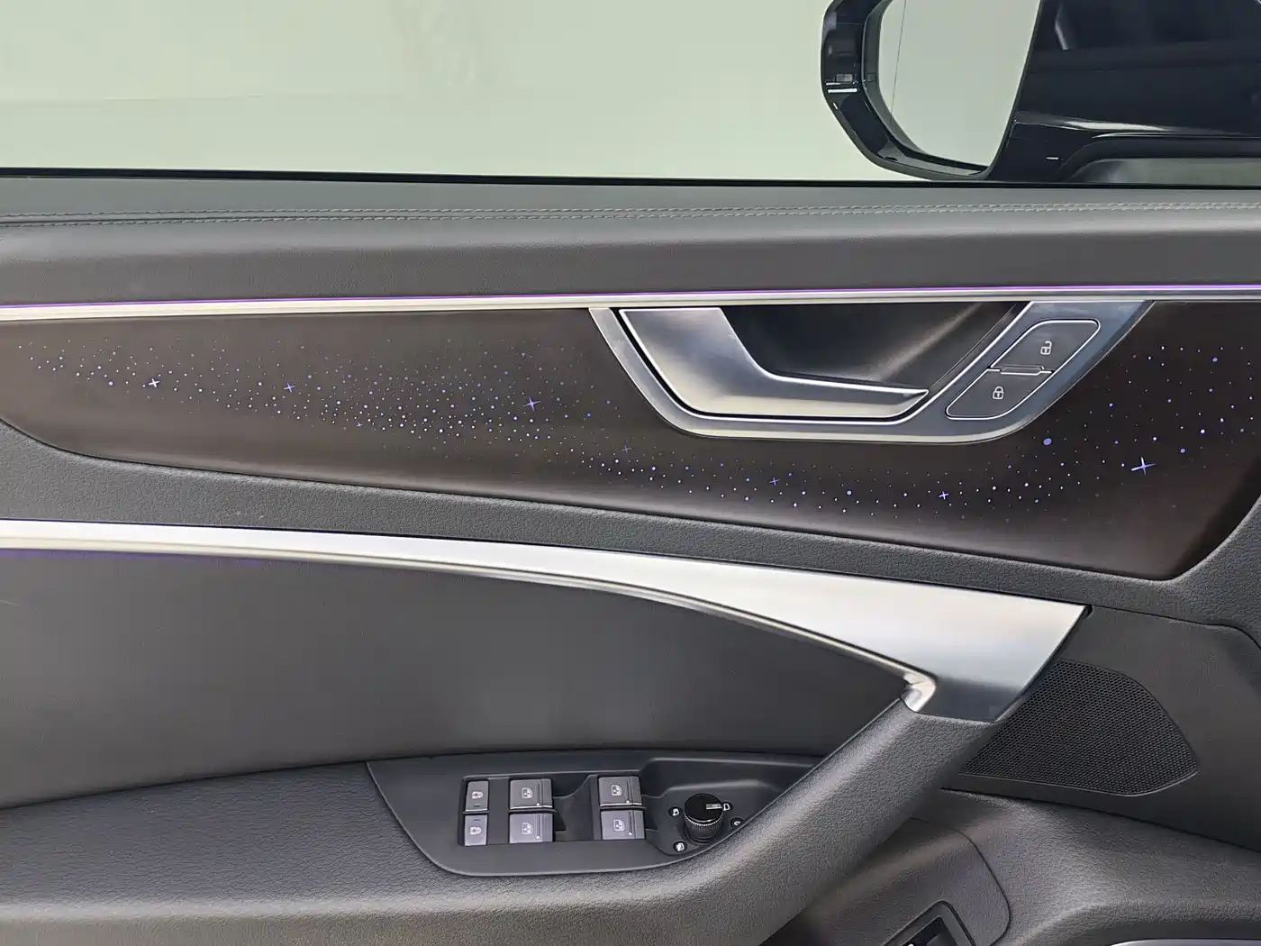 Audi A6L 2025 45 TFSI Premium Sport фото 14