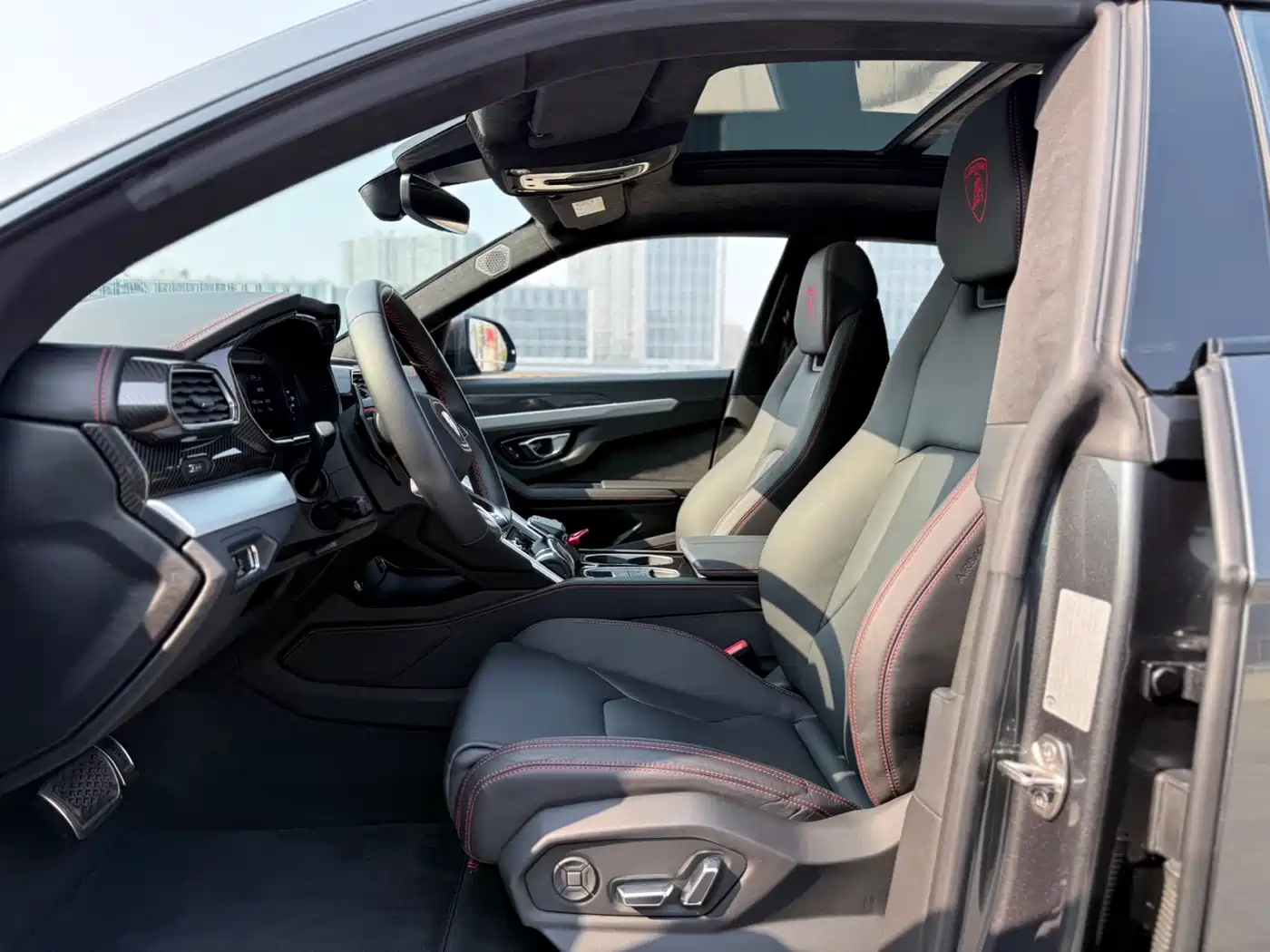 Lamborghini Urus 2018 4.0T V8 фото 14