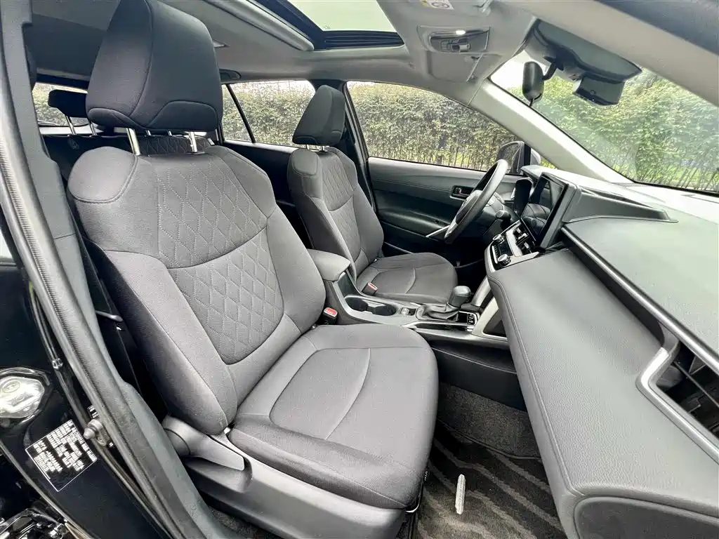 Toyota Corolla Cross 2022 2.0L Elite Edition фото 12