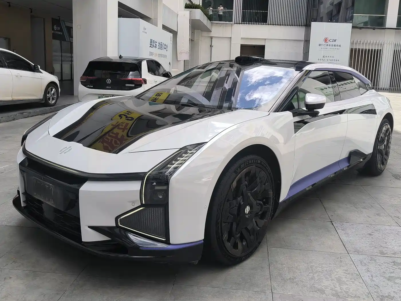 HiPhi Z 2022 2023 Model Urban Edition (4-Seater)