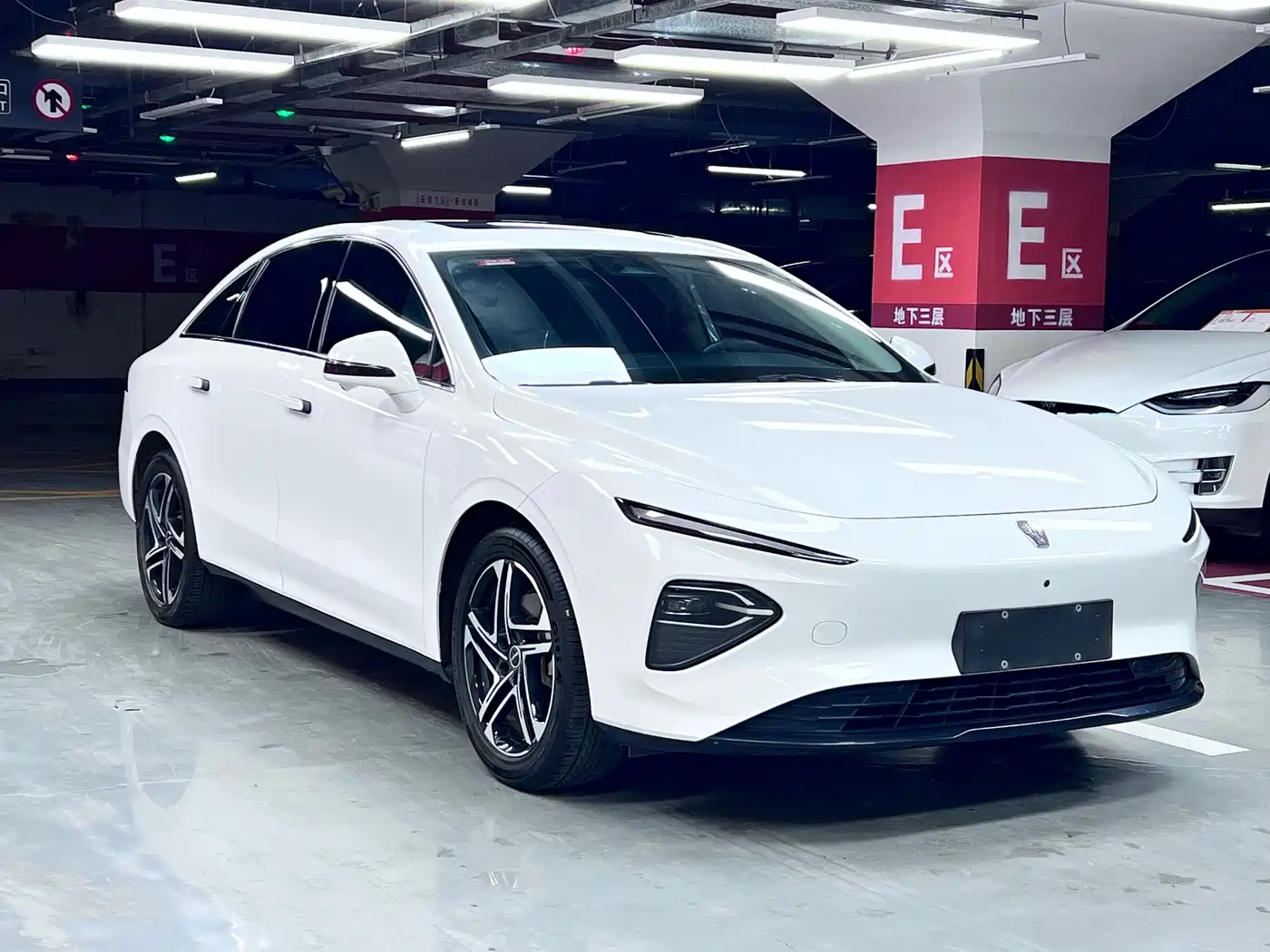 Фото 3 - Roewe D7