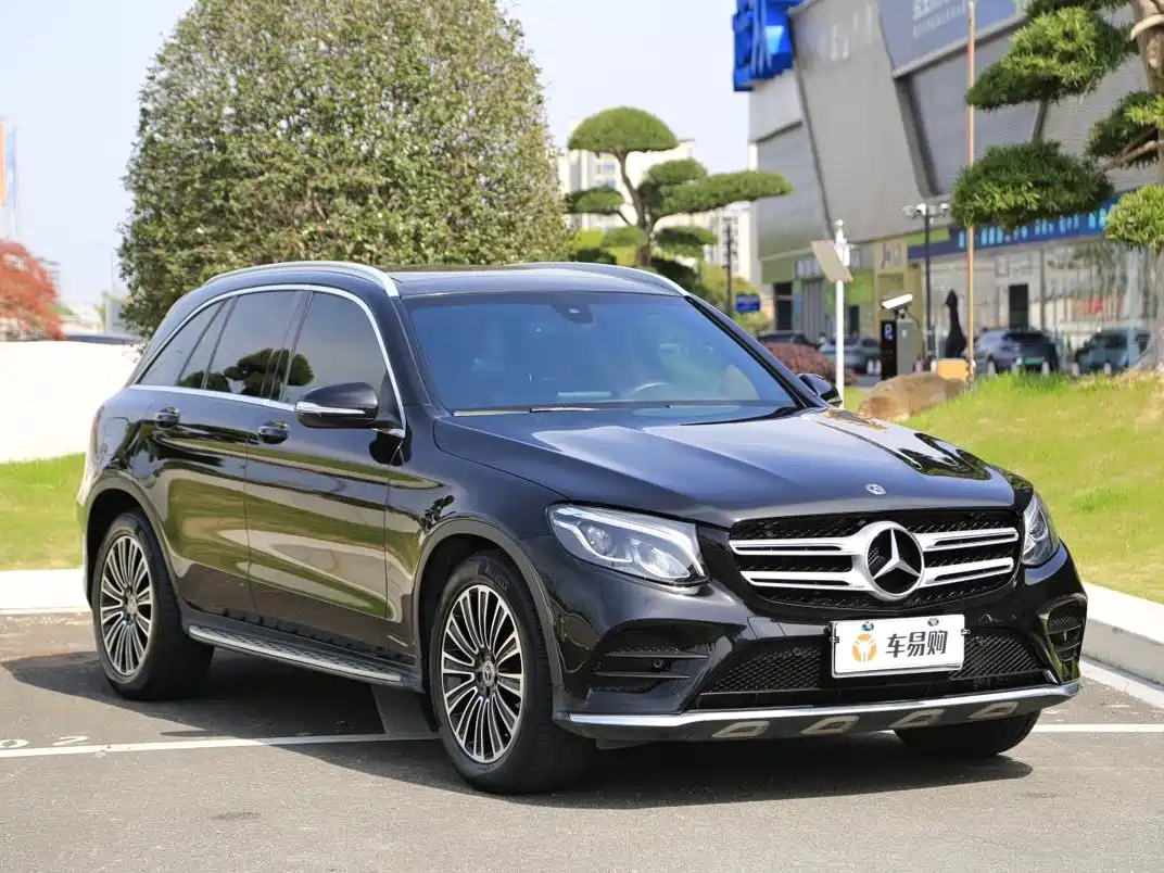 Mercedes-Benz GLC 2018 Facelift GLC 260 4MATIC Dynamic фото 3