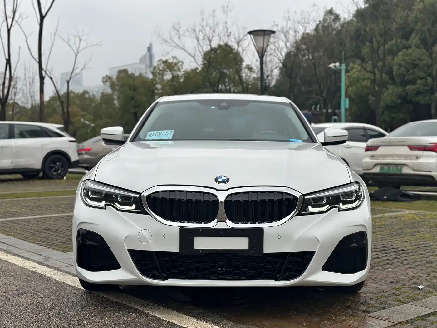 BMW 3 Series 2022 325Li M Sport Package фото 2