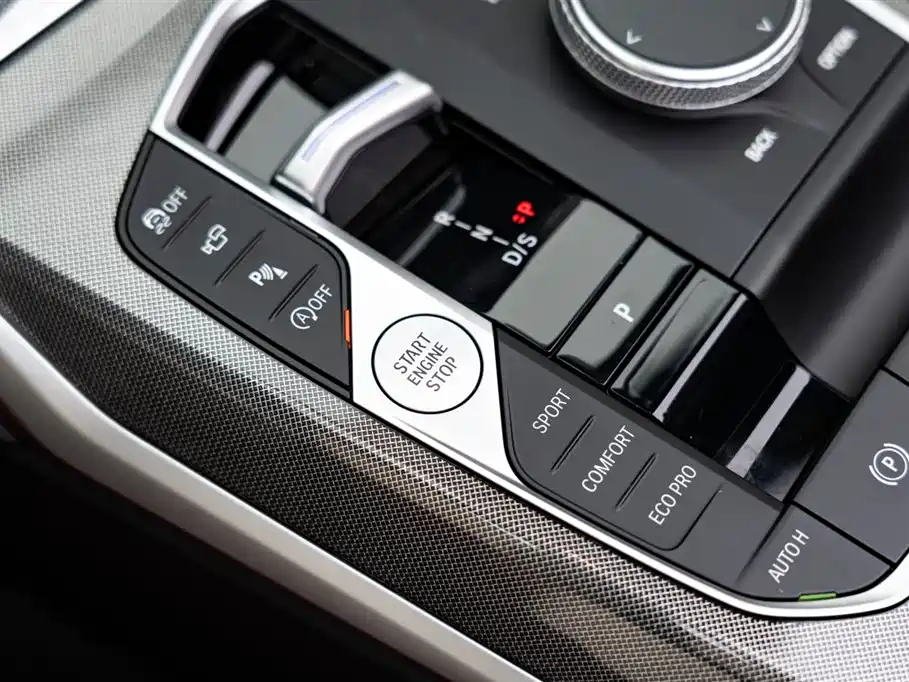 BMW 4 Series 2023 430i Convertible M Sport Shadowline Package фото 24