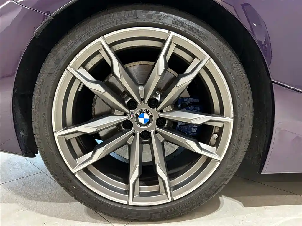 BMW Z4 M40i 2023 M40i M Sport Performance Edition фото 9