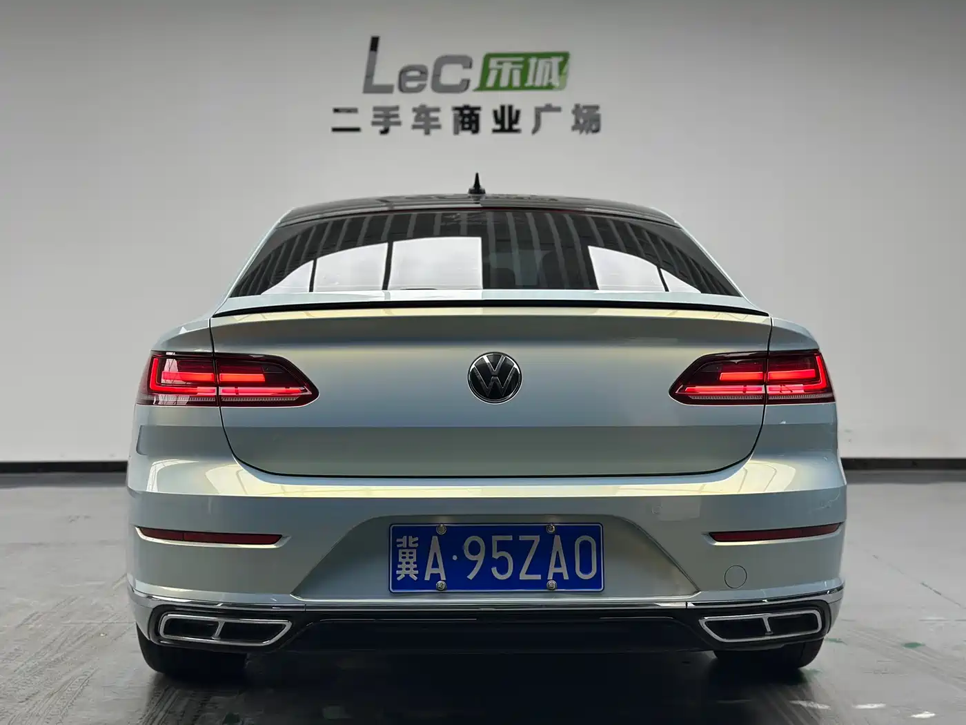 Volkswagen FAW-Volkswagen CC 2024 380TSI Eye-catching Edition фото 4