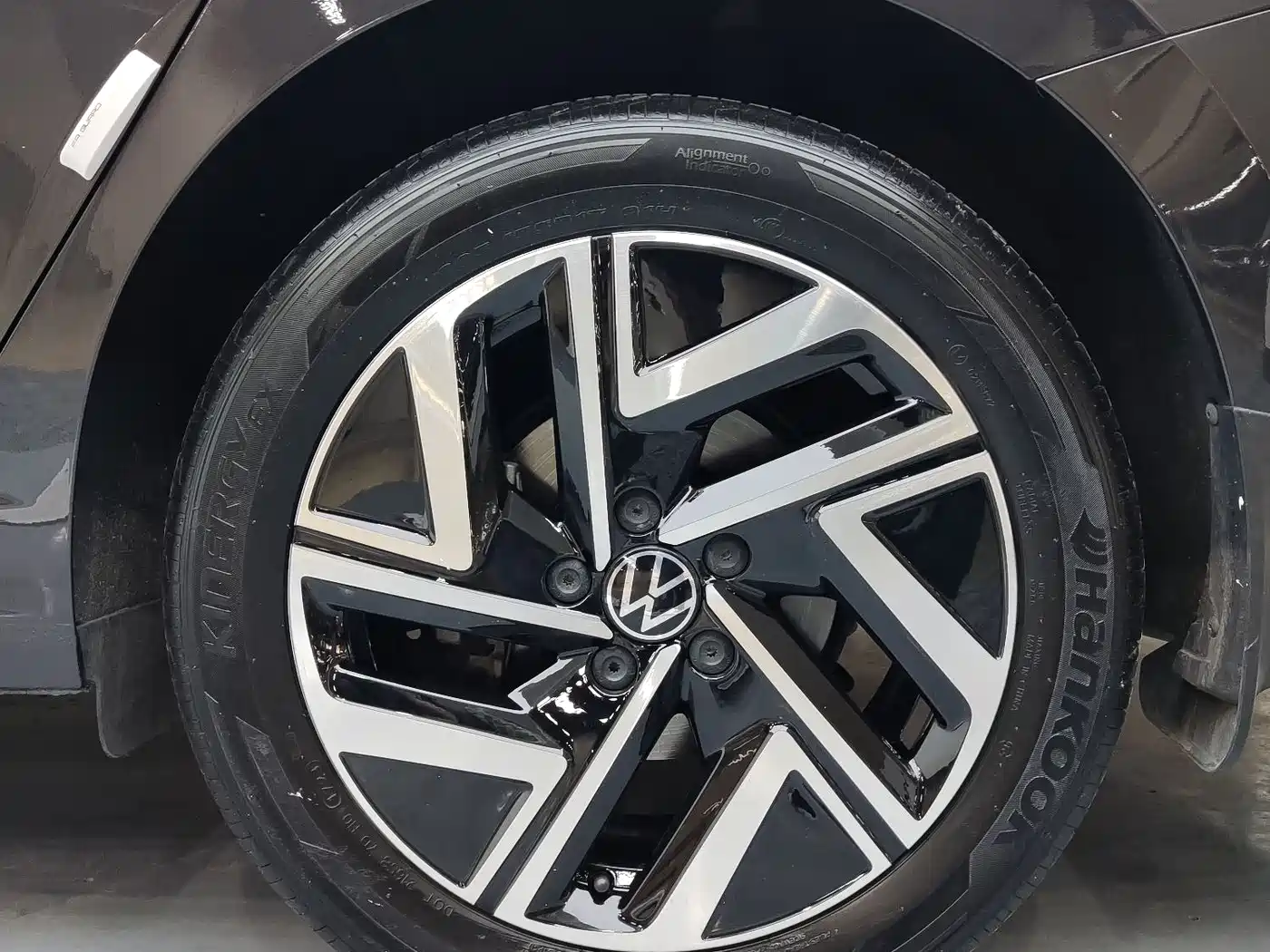 Volkswagen Sagitar 2023 280TSI DSG Surpass Plus Edition фото 13