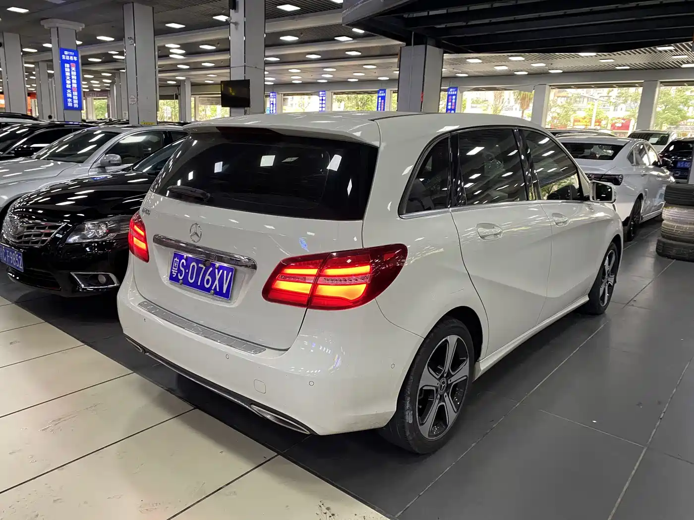 Mercedes-Benz B-Class 2017 B 200 Style фото 5