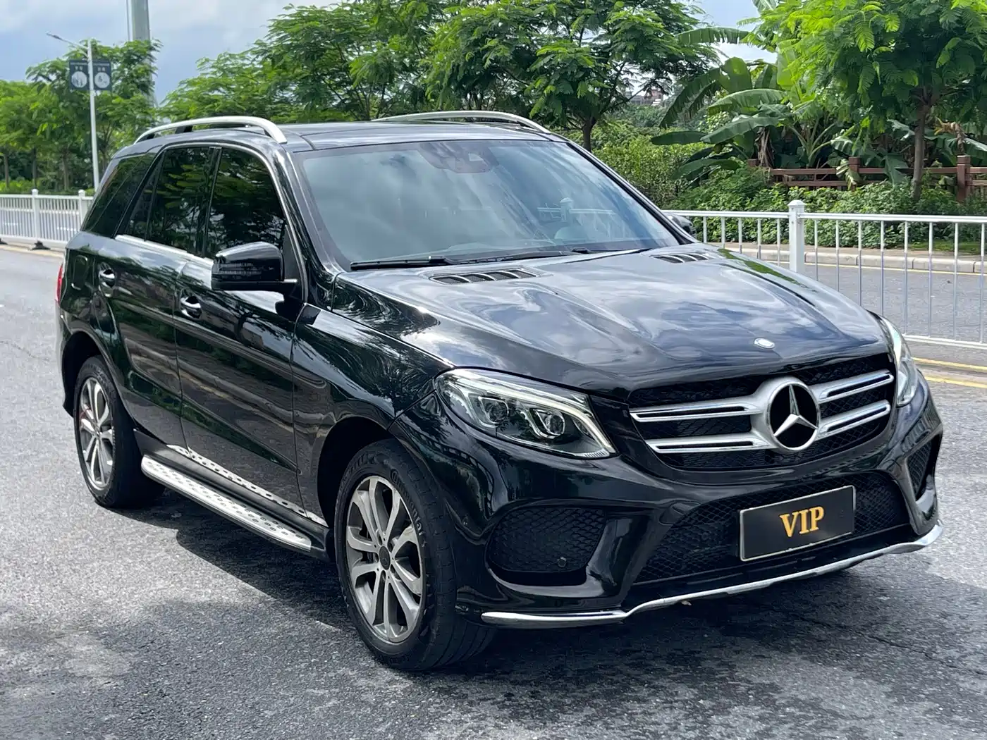 Mercedes-Benz GLE 2017 GLE 320 4MATIC Dynamic фото 3