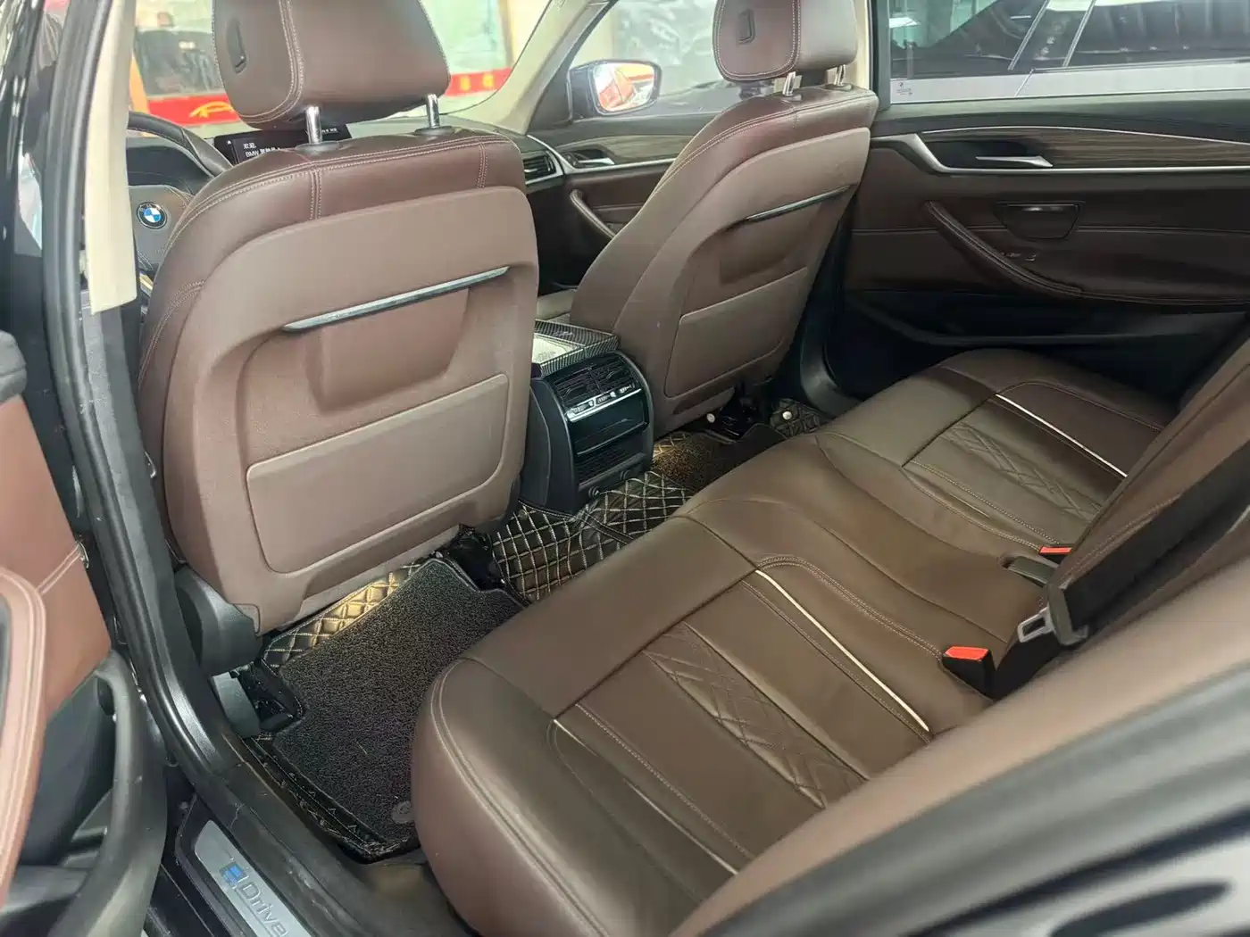 BMW 5 Series New Energy 2019 Facelift 530Le Luxury Package фото 4