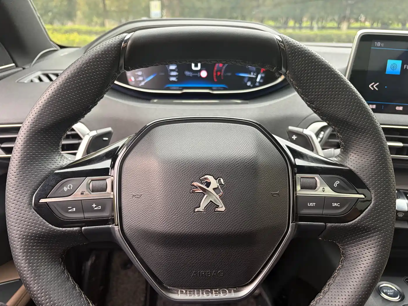 Peugeot 5008 2017 380THP 7-Seater Luxury GT Edition фото 16