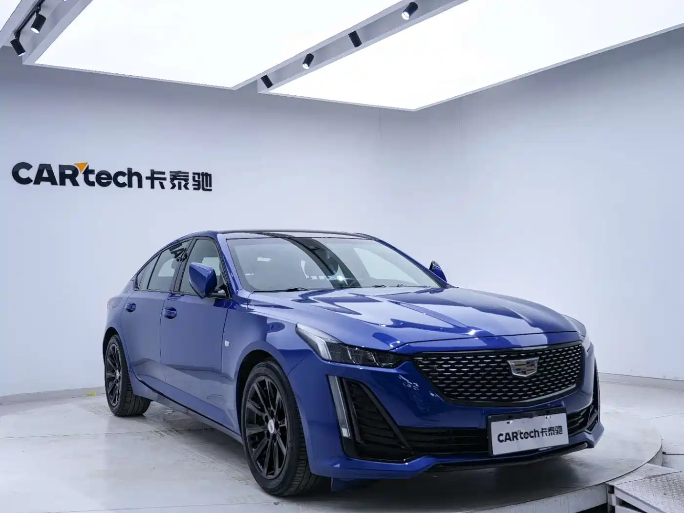 Фото 5 - Cadillac CT5