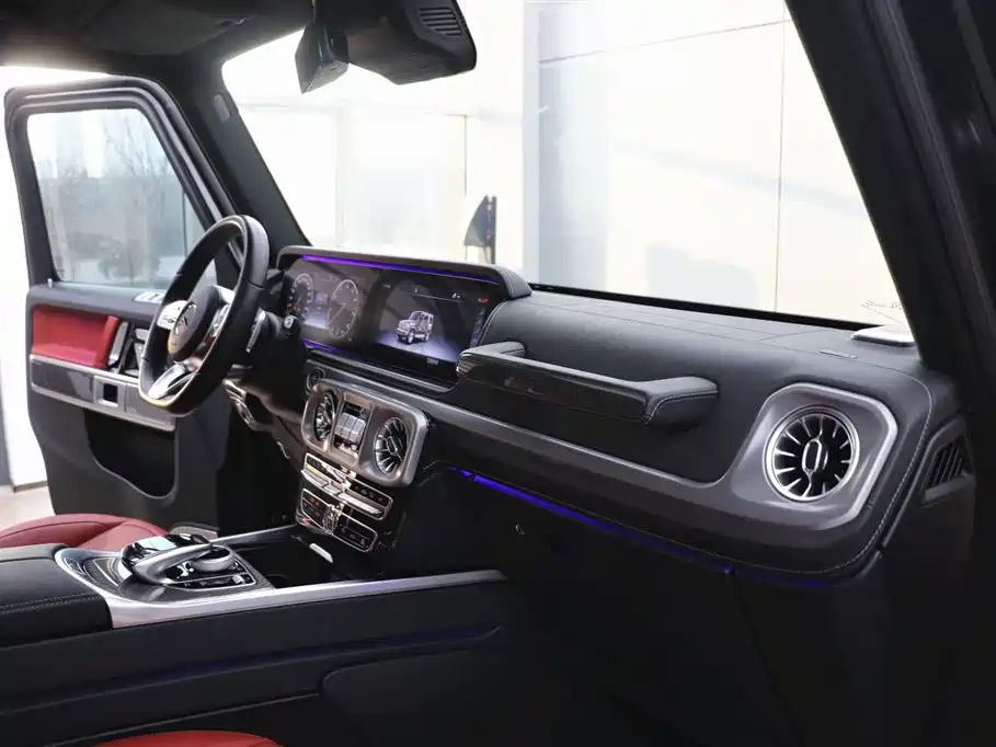 Mercedes-Benz G-Class 2023 G 500 фото 23