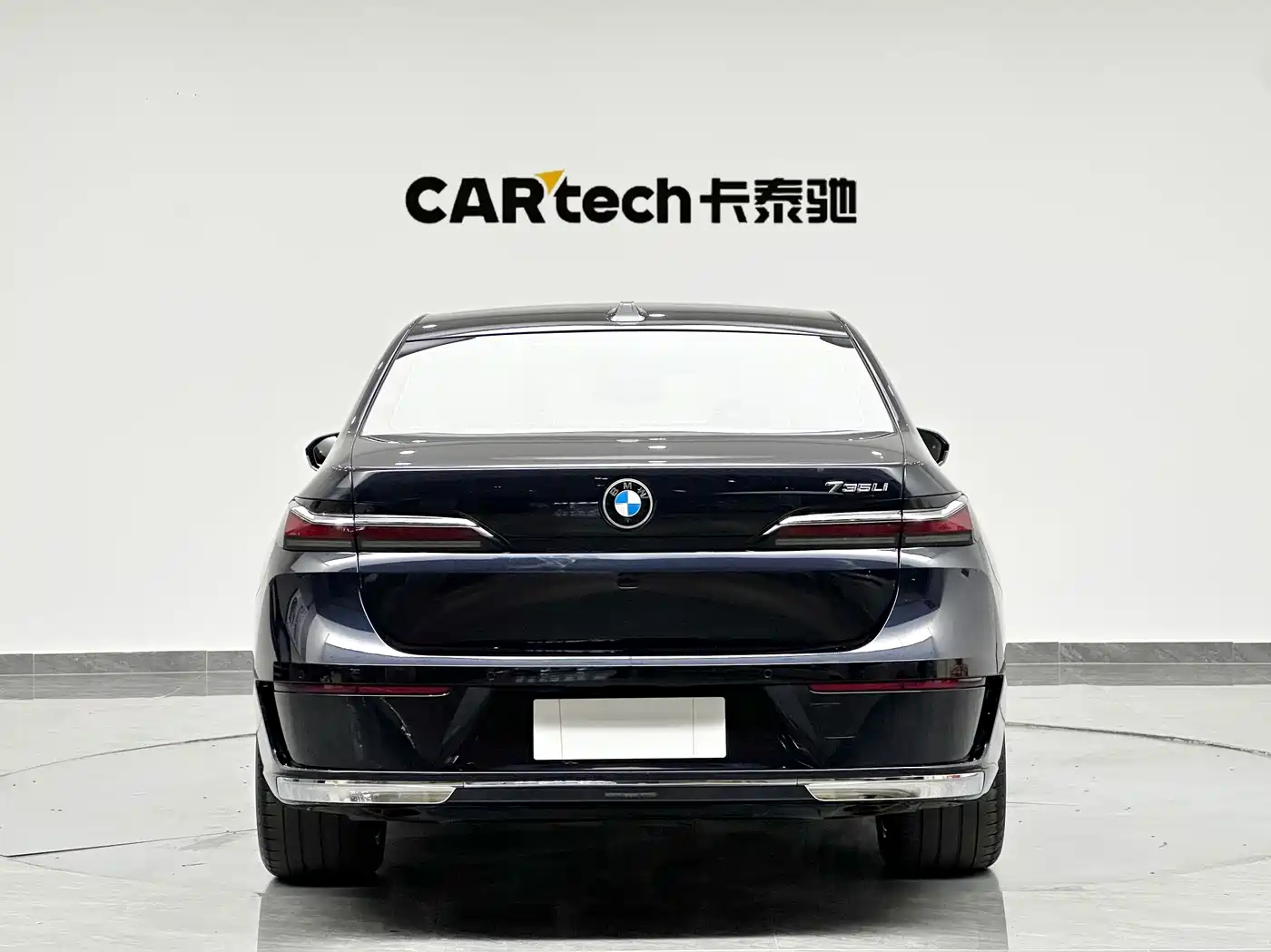 BMW 7 Series 2023 Model 735Li Luxury Package фото 7