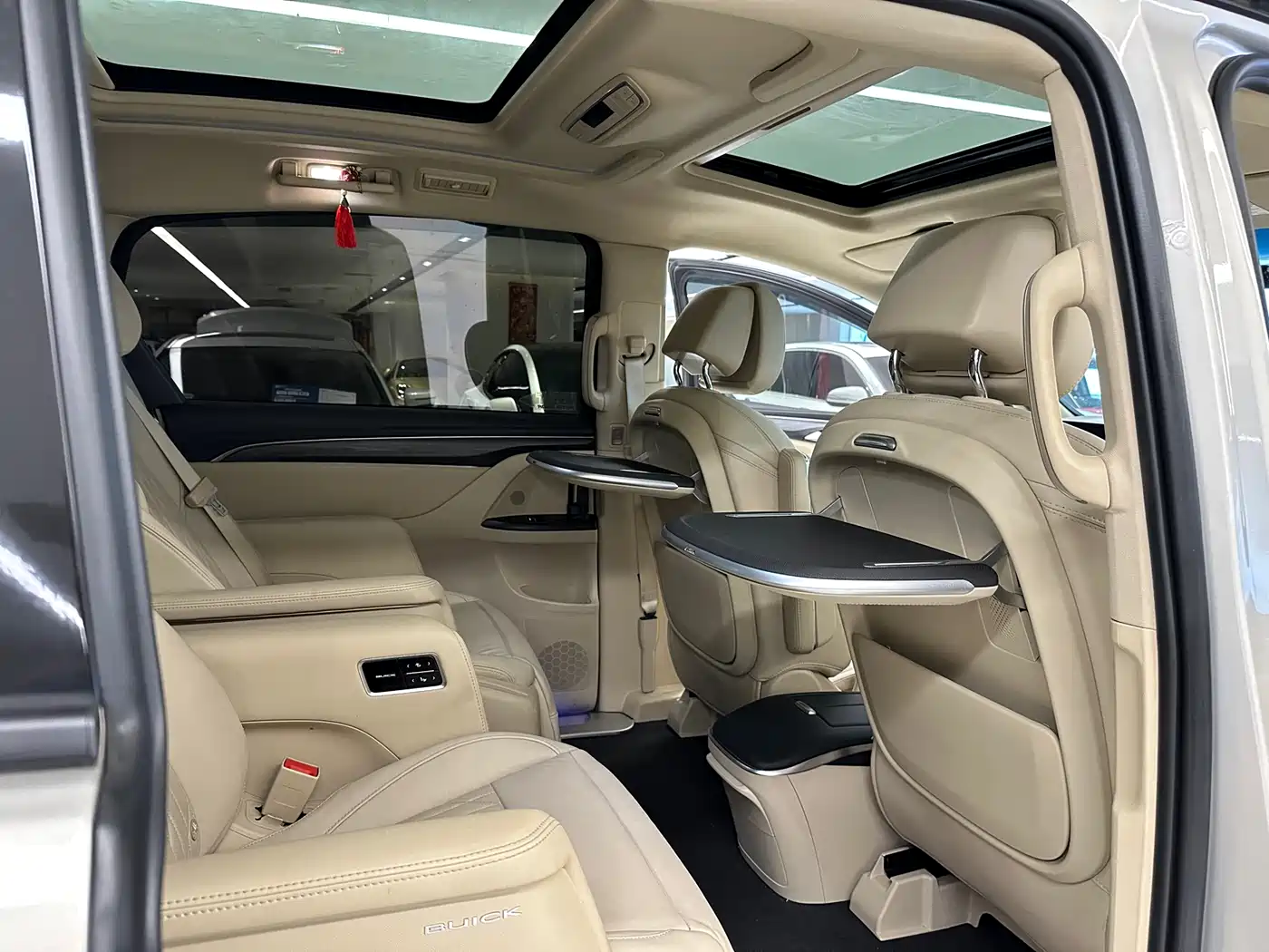 Buick GL8 2022 ES Landmark 653T Luxury фото 15