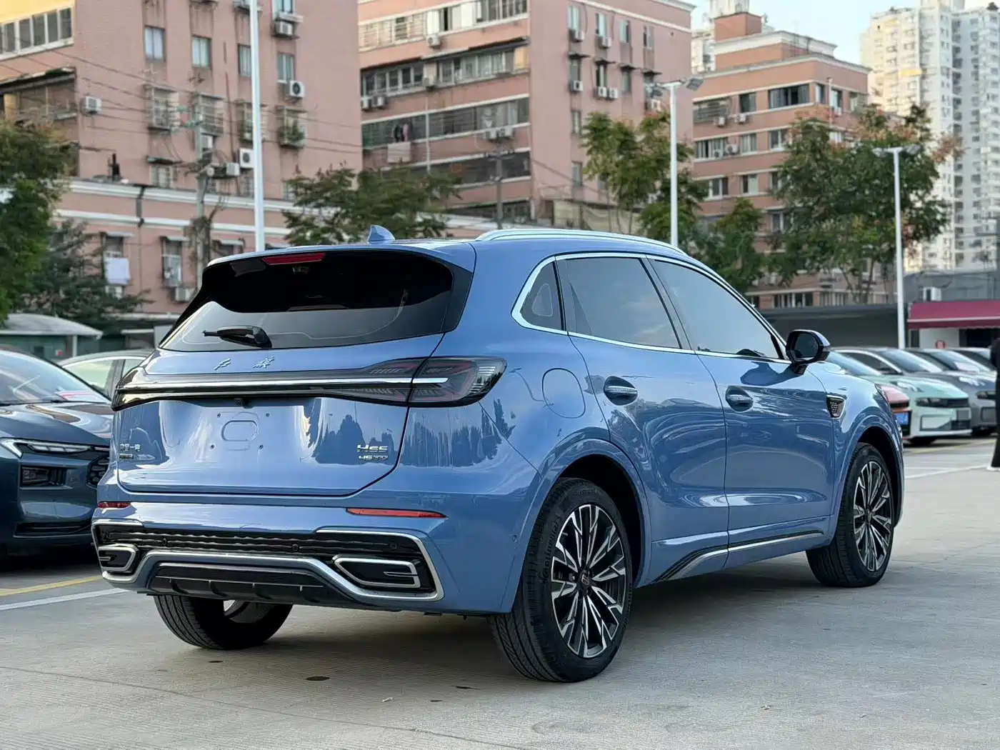 Hongqi HS5 2023 2.0T 4WD Flag Leader Pro фото 9