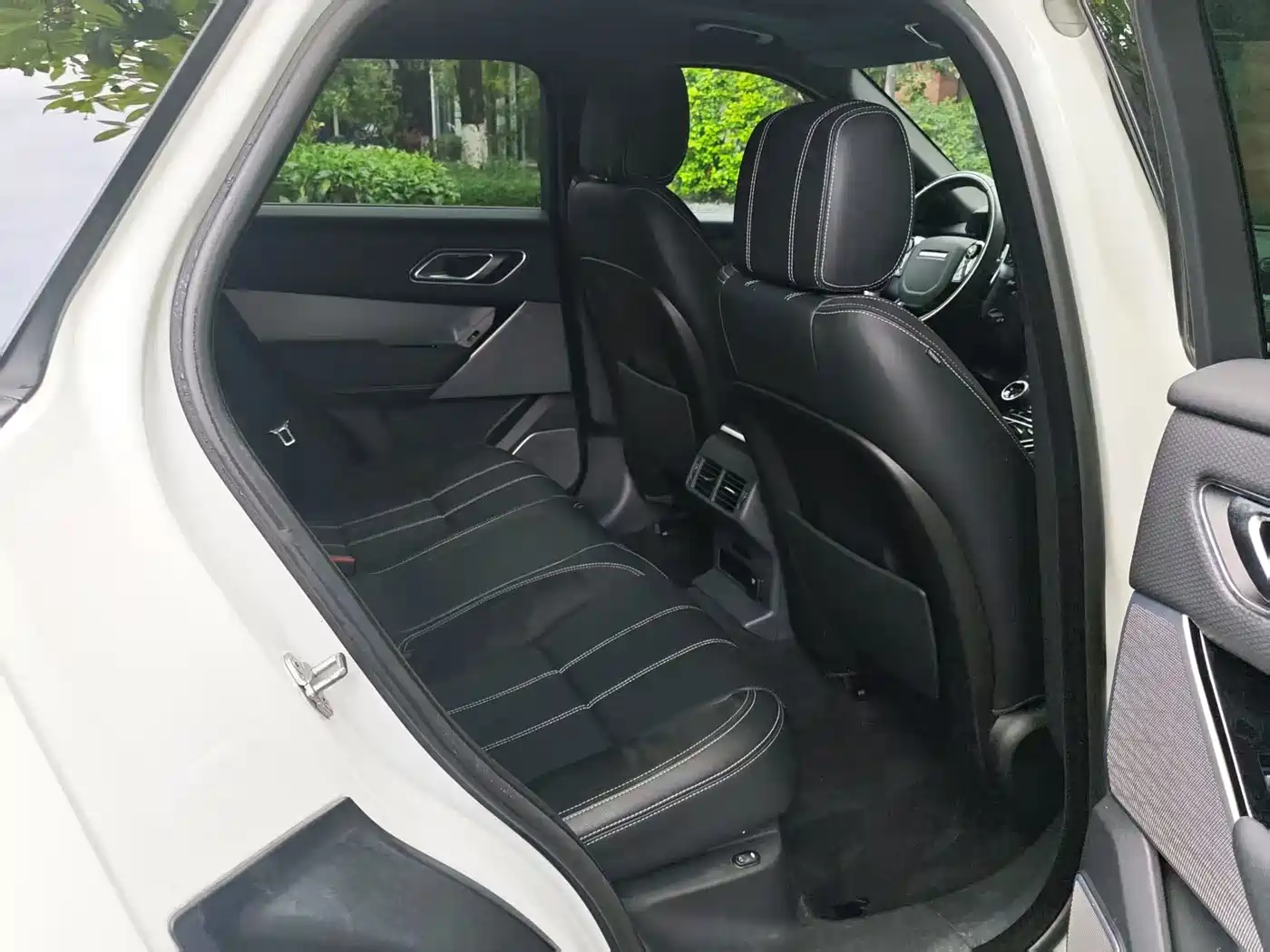 Land Rover Range Rover Velar 2017 P380 R-DYNAMIC SE фото 12