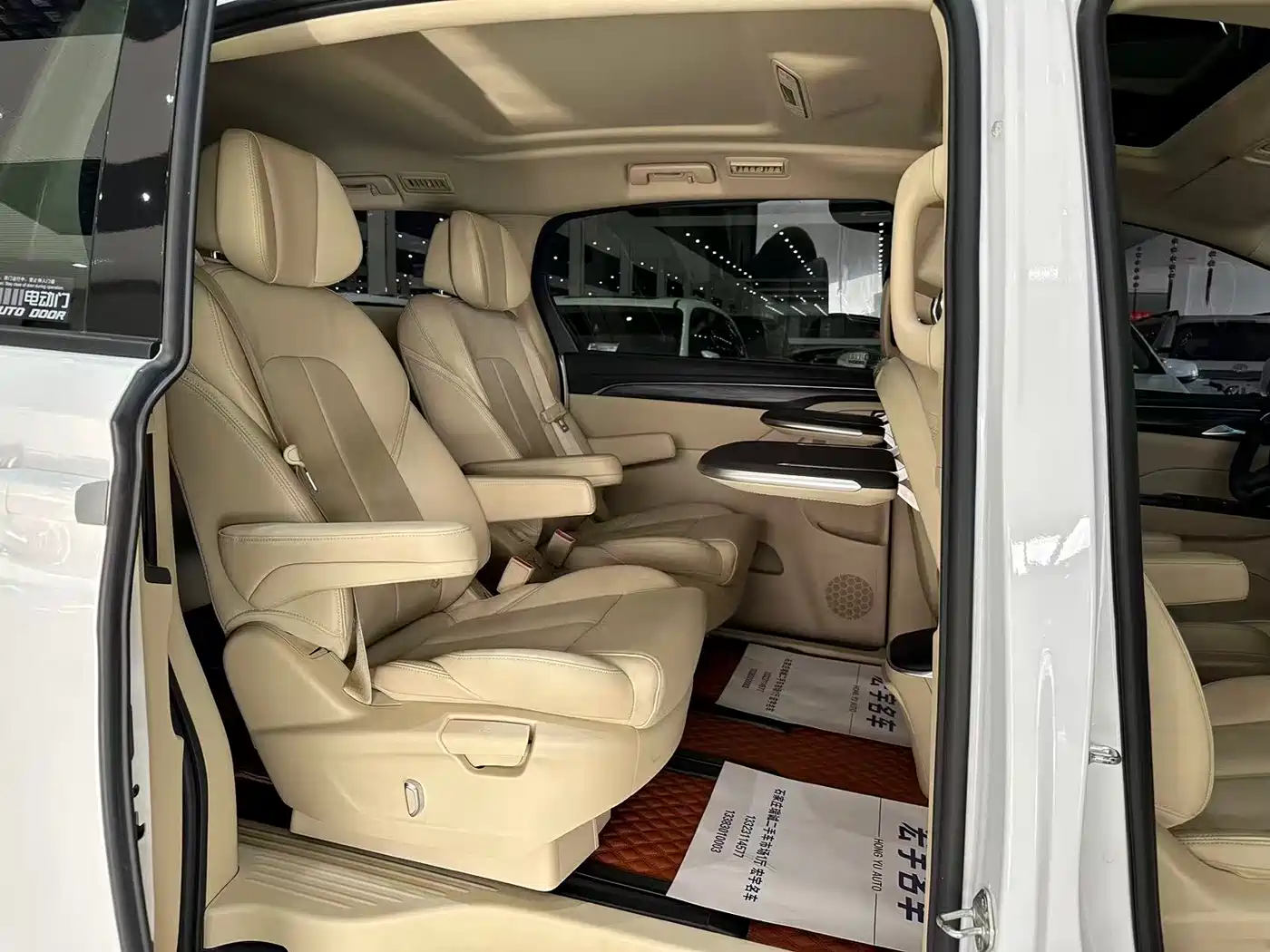 Buick GL8 2023 ES Landmaster Exclusive фото 20