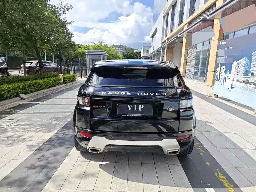 Land Rover Range Rover Evoque (Import) 2014 2015 2.0T 5-door Dynamic Edition