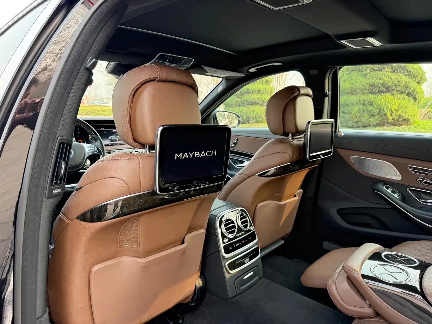 Mercedes-Benz Maybach S-Class 2015 S 400 4MATIC фото 14