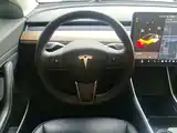 Фото 11 - Tesla Model 3