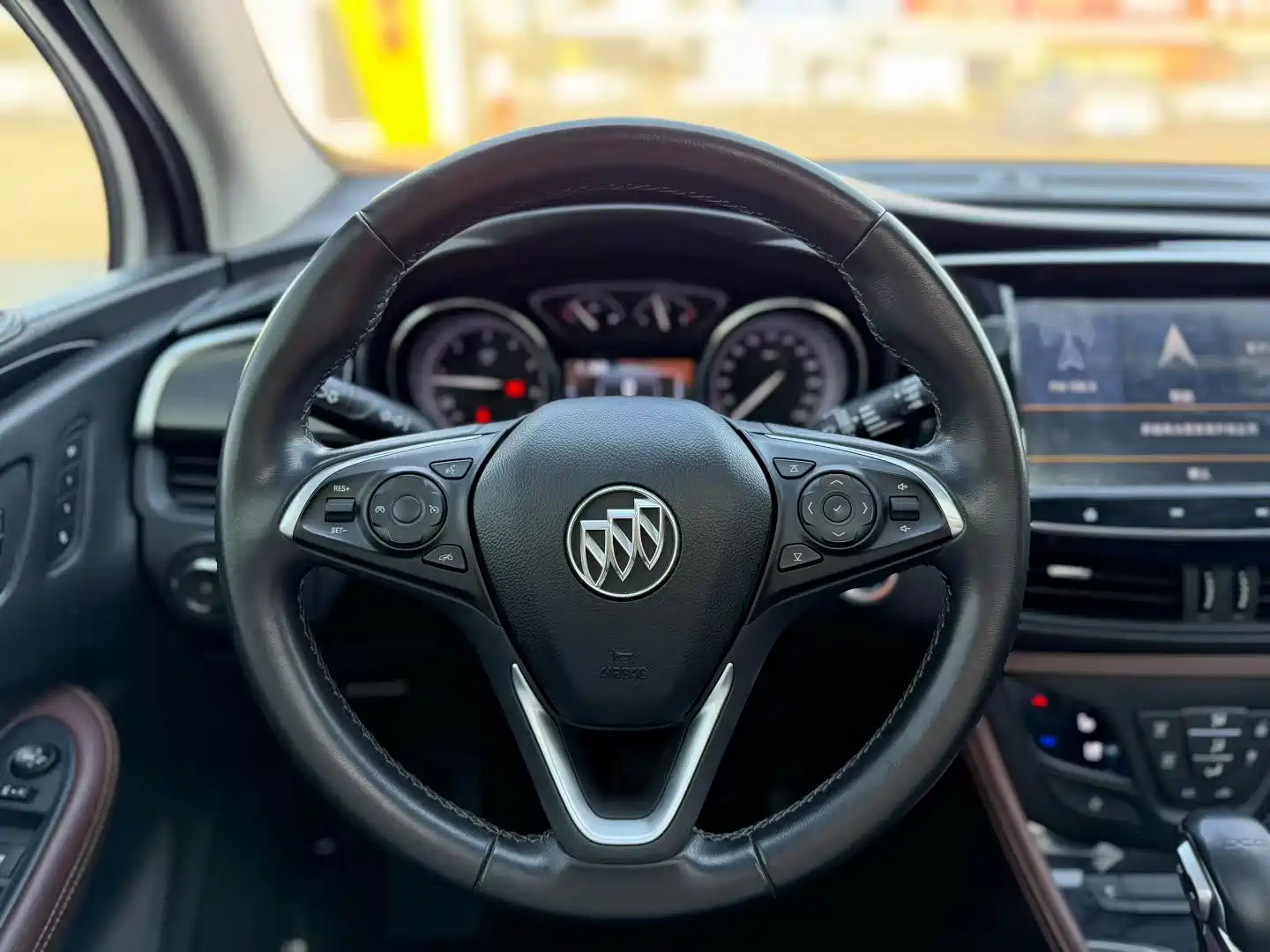 Фото 7 - Buick Envision Plus