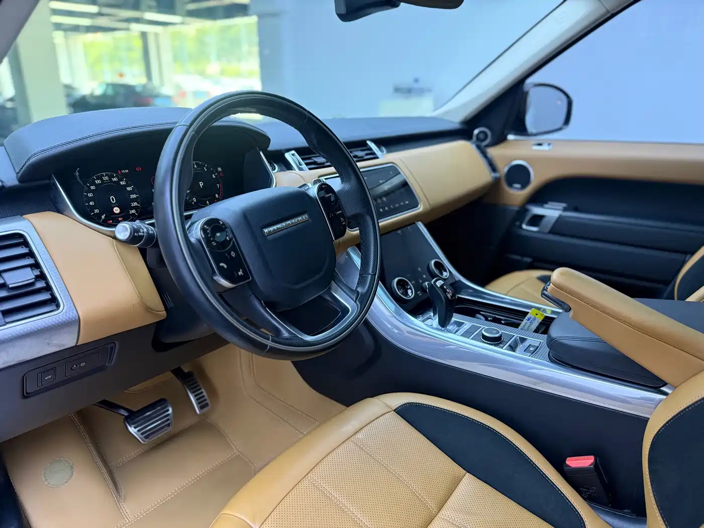 Фото 4 - Land Rover Range Rover Sport