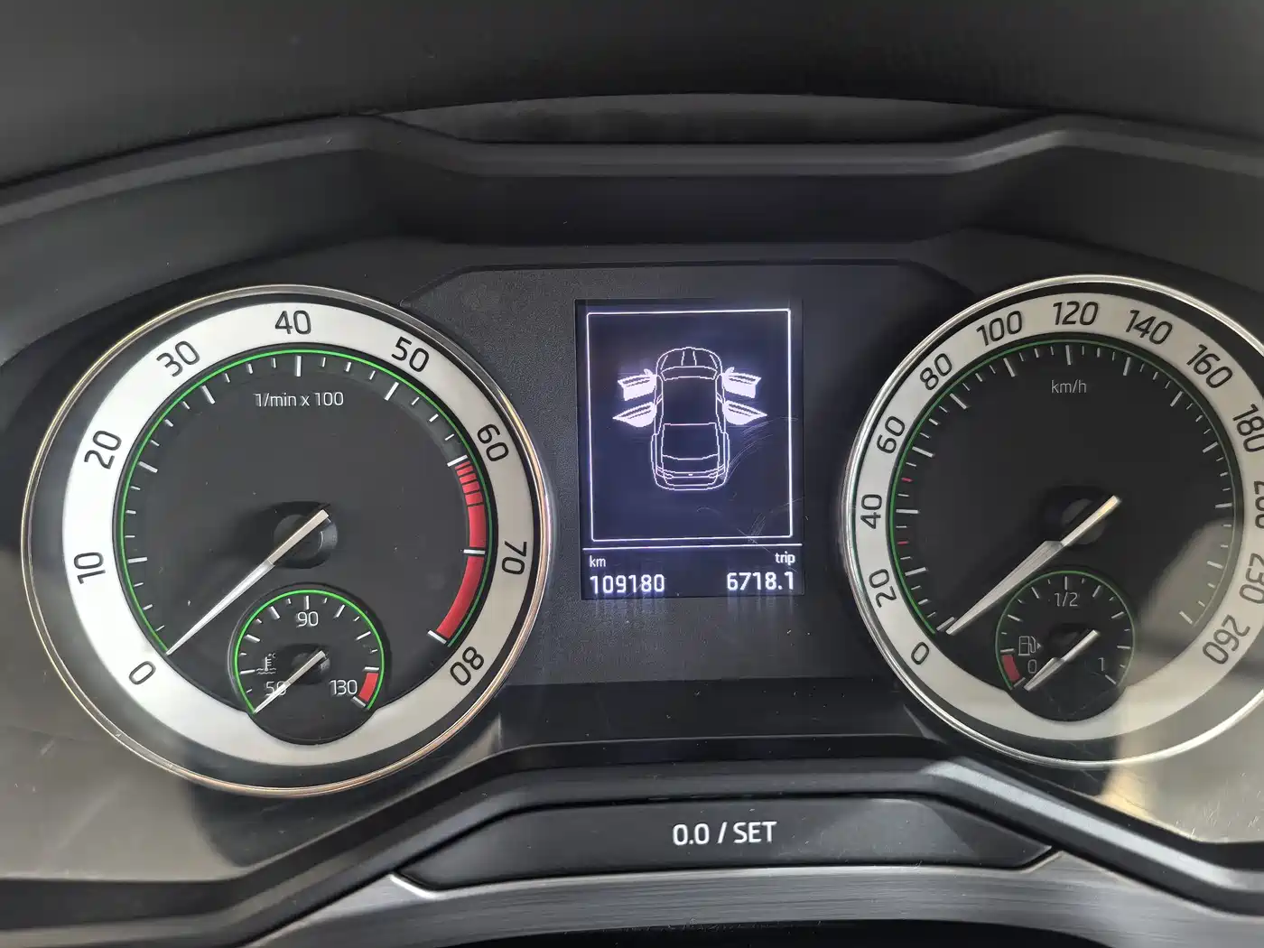 Škoda Superb 2018 TSI330 DSG Comfort Edition China V фото 8