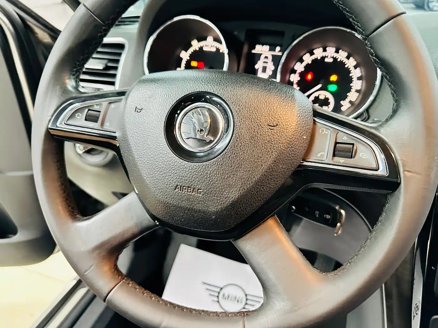 Škoda Yeti 2014 2014 1.8TSI DSG Off-Road Edition