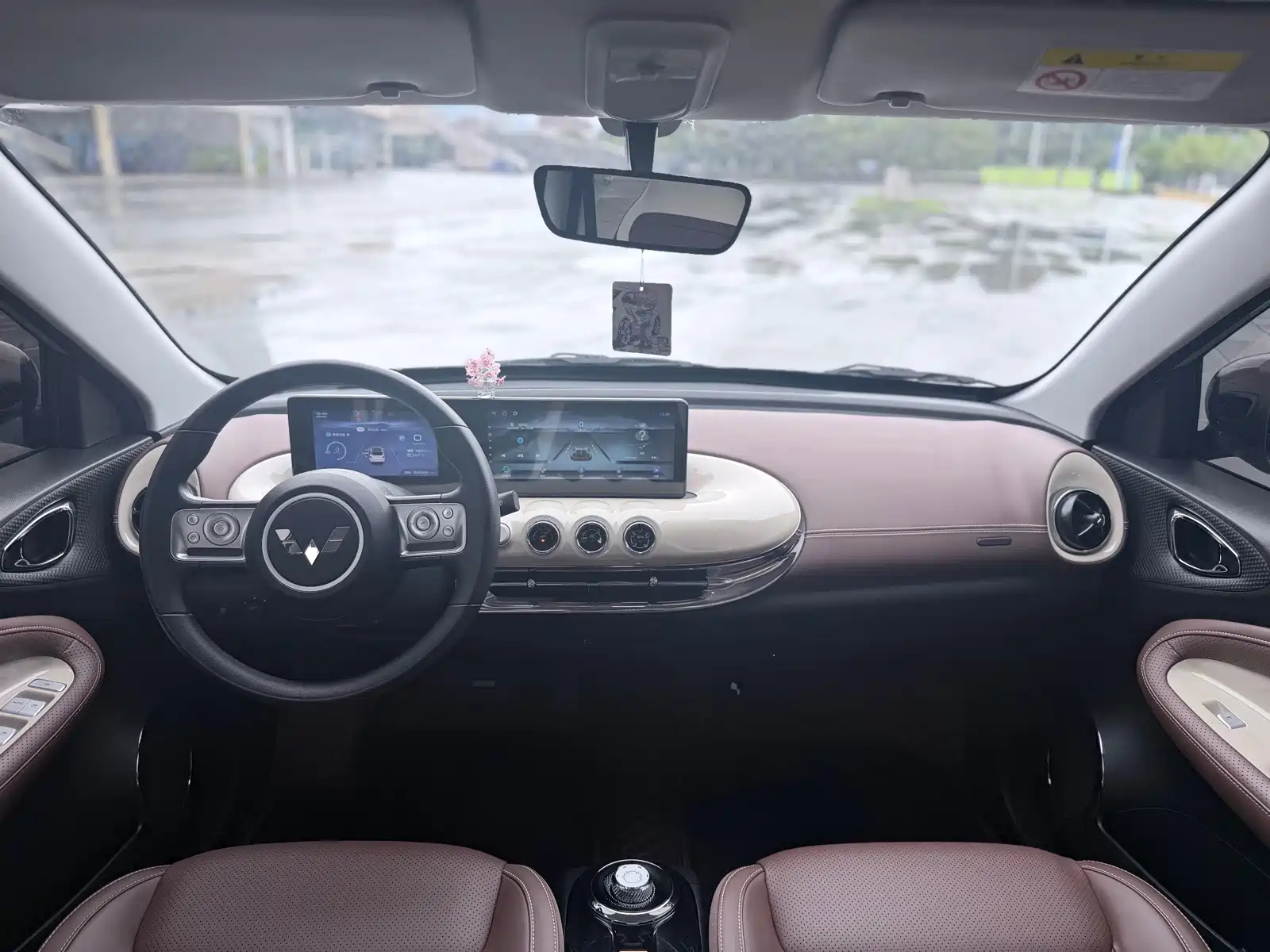 صورة 9 - Wuling Motors Wuling Bingo