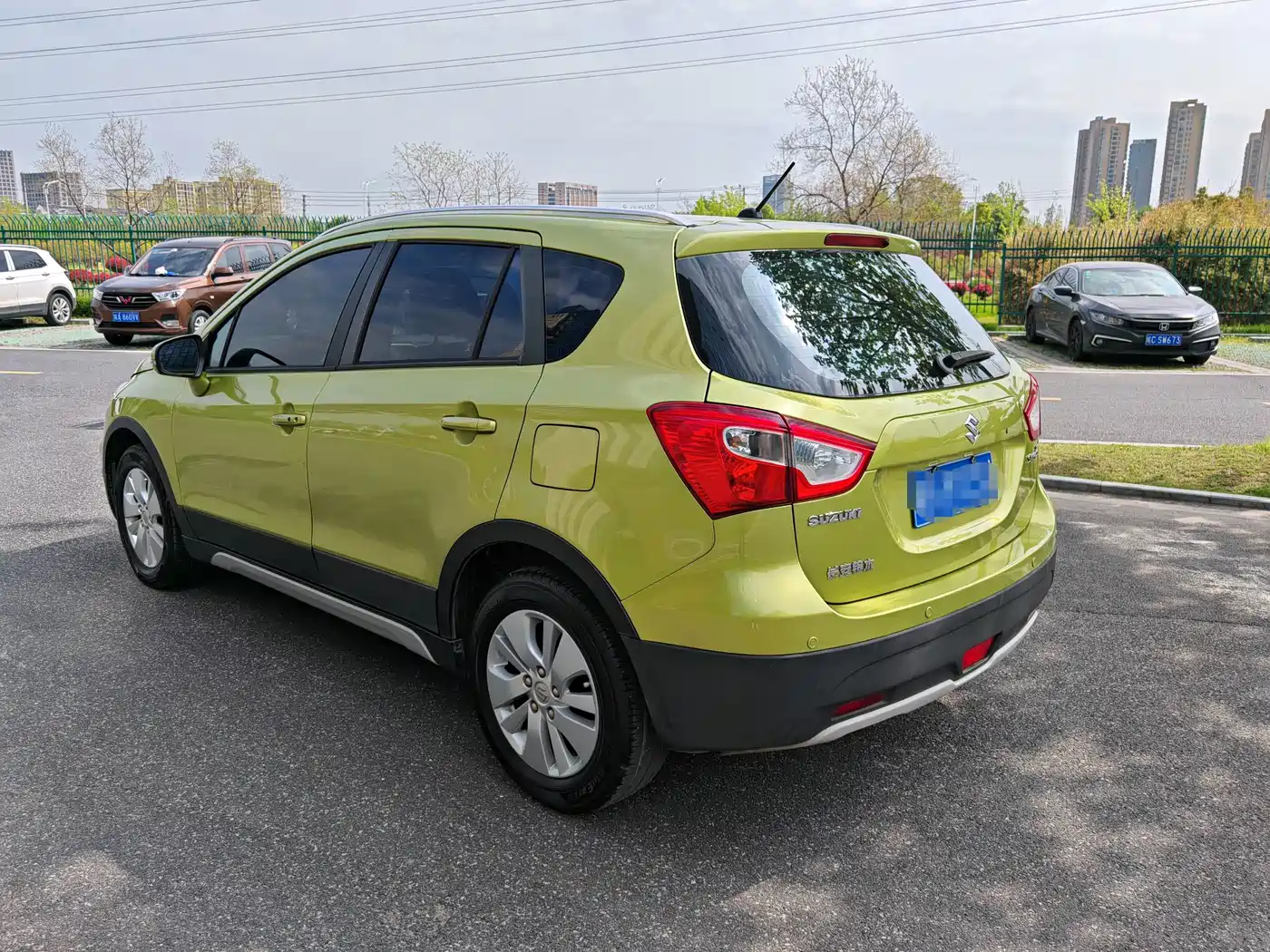 Suzuki SX4 S-Cross 2014 2014 1.6L CVT 2WD Elite