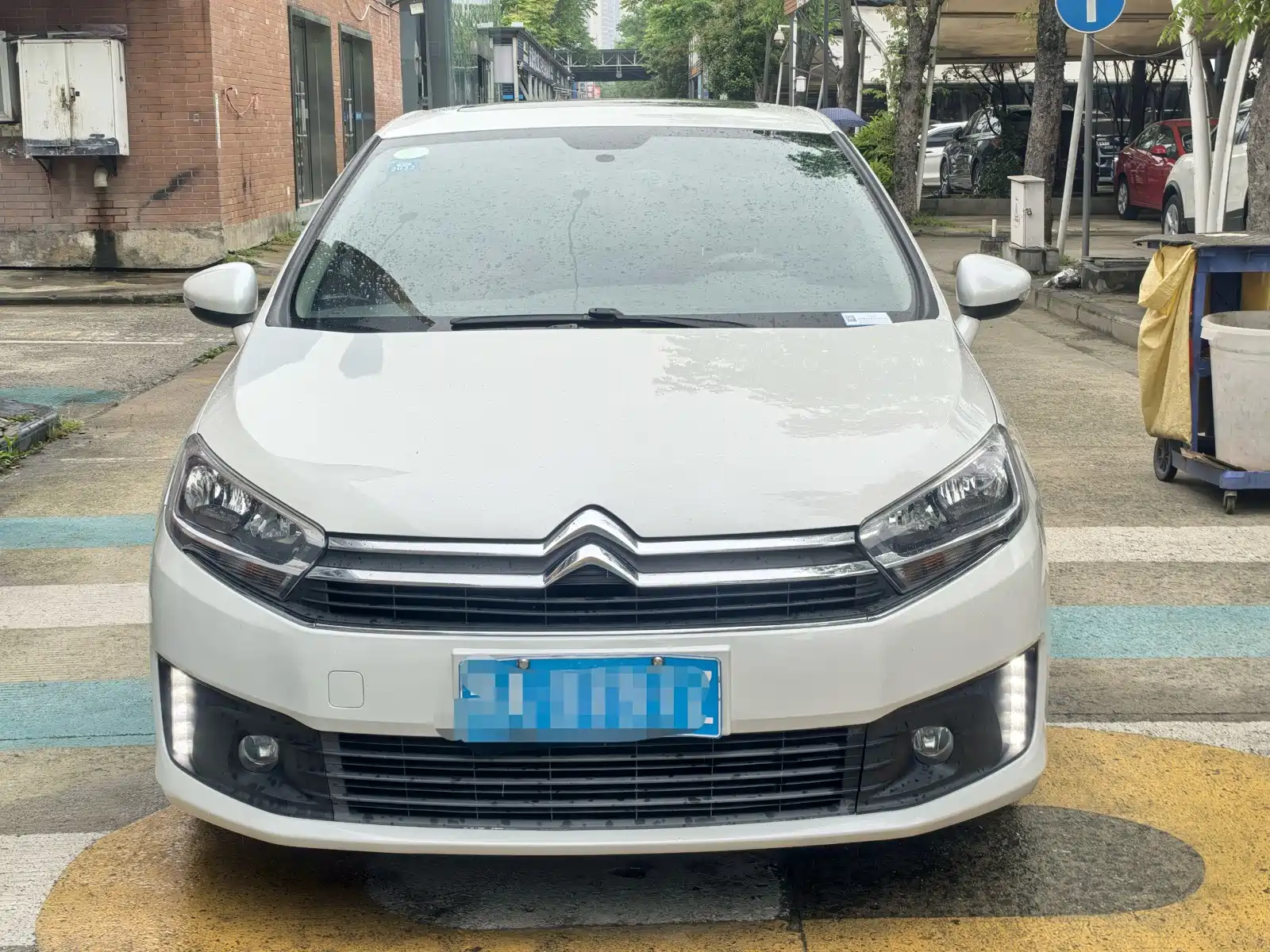 Фото 2 - Citroën C4 C-Quatre