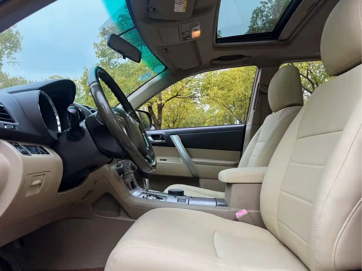 Toyota Highlander 2009 2.7L 2WD 7-seater Luxury Edition фото 11