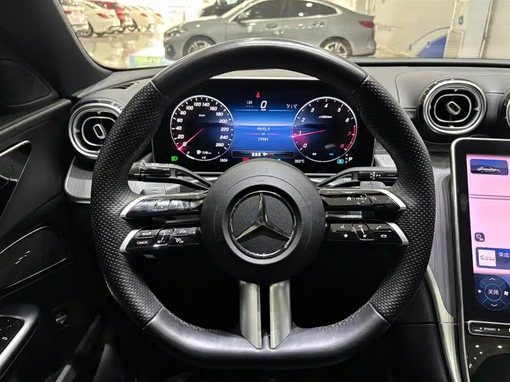 MERCEDES-BENZ CLASS C