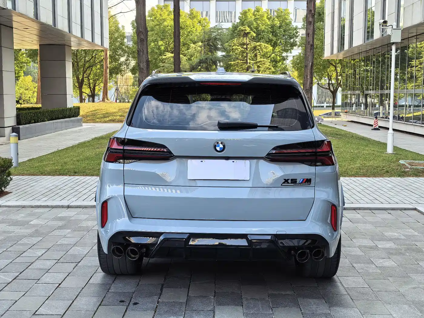 BMW X5 M 2023 Model X5 M Thunder Edition фото 45