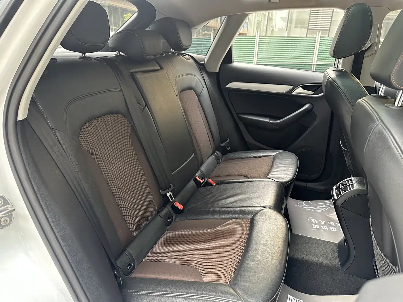 Audi Q3 2018 30th Anniversary Edition 35 TFSI Fashion фото 9